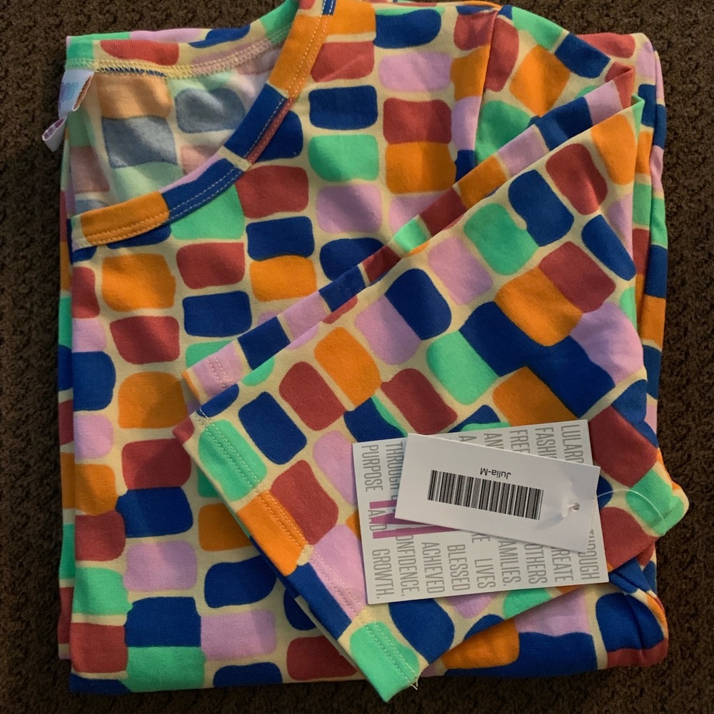 LuLaRoe Julia med